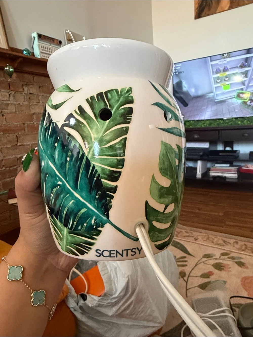 Scentsy Tropical Leaf Ceramic Home Art Warmer - Green